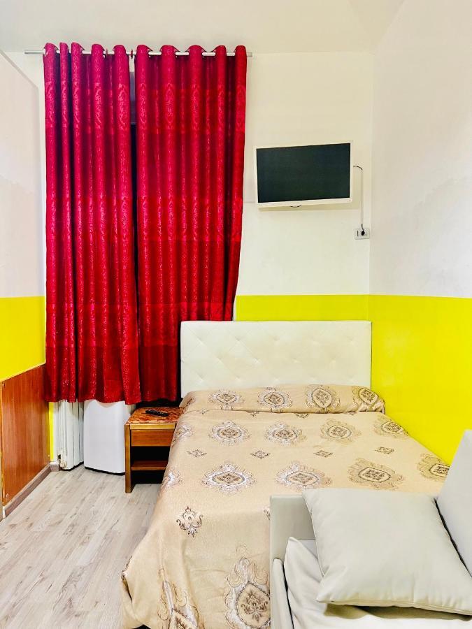 Roma Guest House Extérieur photo