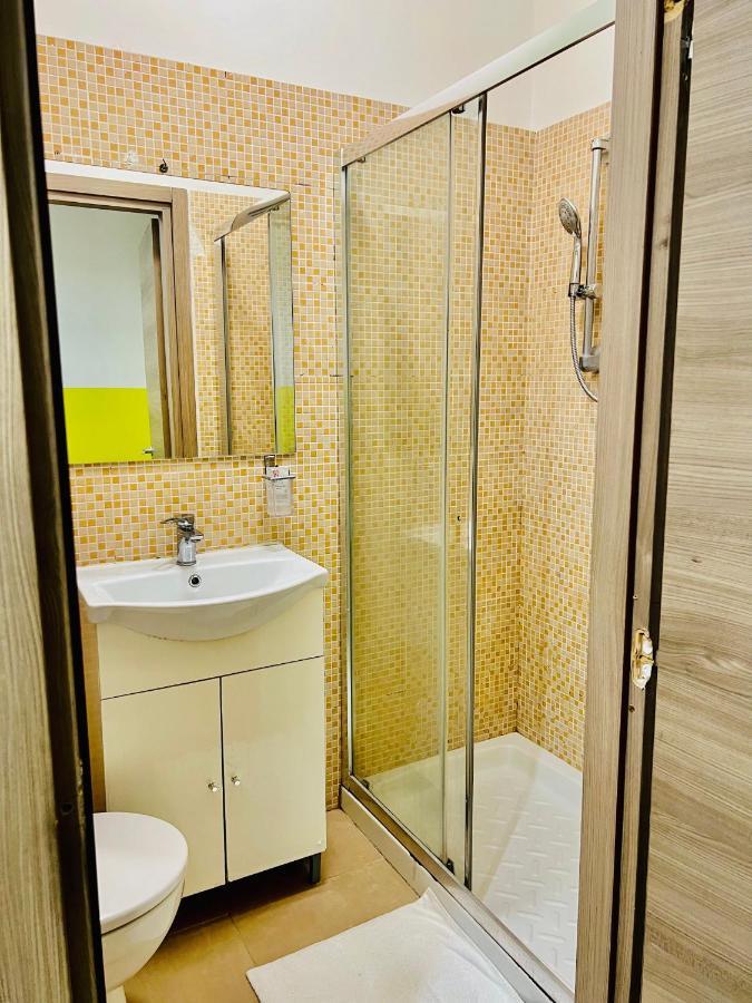Roma Guest House Extérieur photo