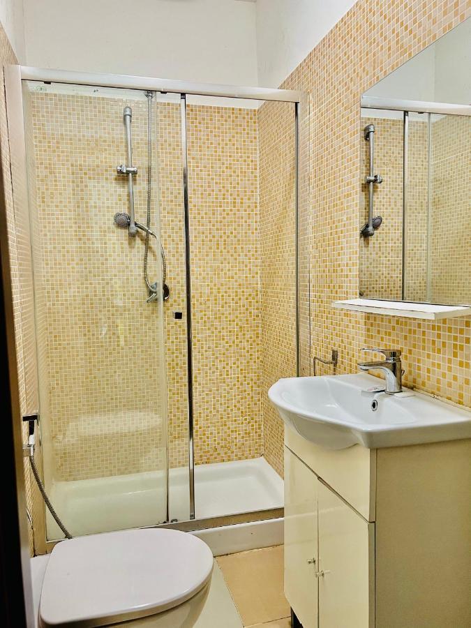 Roma Guest House Extérieur photo